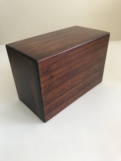 Rosewood Medium/Large urn